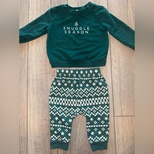 Cat & Jack Green & White Holiday/Christmas Matching Set